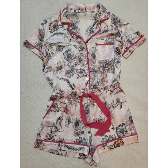 Victoria's Secret Floral Satin Romper - Picture 3 of 9